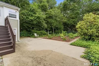 20 South Cobblers Court, East Lyme, CT 06357 - Photo 21