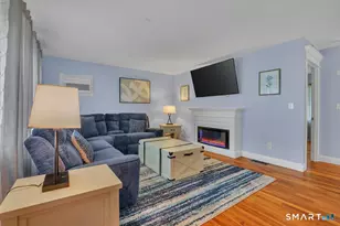 25 Pine Tree Ln, South Windsor, CT 06074 - Photo 7