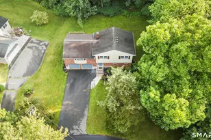 1185 High View Terrace, Cheshire, CT 06410 - Photo 3