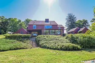 987 Hill St, Suffield, CT 06078 - Photo 7