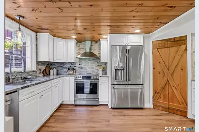 987 Hill Street, Suffield, CT 06078 - Photo 33