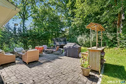 150 Suzanne Circle, Trumbull, CT 06611 - Photo 21