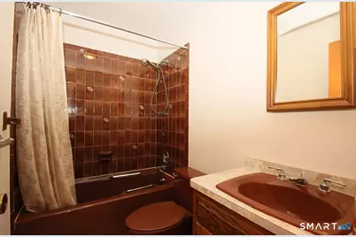 328 Saybrook Road, Orange, CT 06477 - Photo 17