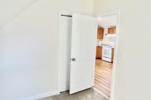 518 Midland Ave, Bridgeport, CT 06605 - Photo 21
