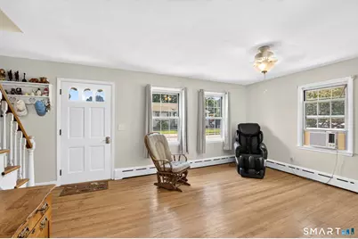 20 Woodrow Avenue, Norwich, CT 06360 - Photo 11