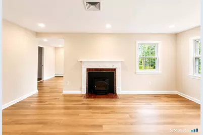 38 Fairfield Drive, Windsor Locks, CT 06096 - Photo 9