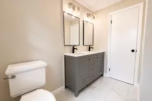 38 Fairfield Dr, Windsor Locks, CT 06096 - Photo 13