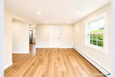 38 Fairfield Drive, Windsor Locks, CT 06096 - Photo 11