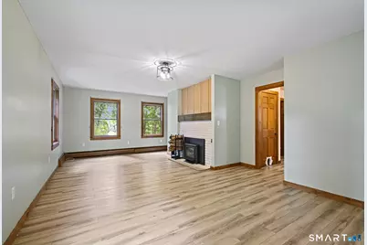 4 Railroad Avenue, Plainfield, CT 06374 - Photo 9