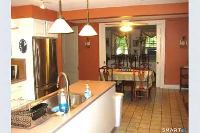 9 Chelsea Parade South, Norwich, CT 06360 - Photo 5