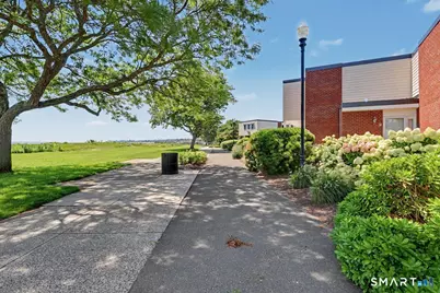 181 West Walk #181, West Haven, CT 06516 - Photo 35