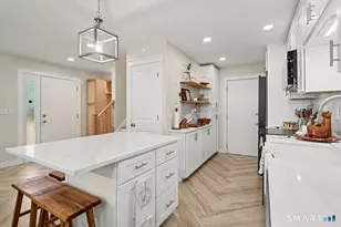 181 W Walk, West Haven, CT 06516 - Photo 11