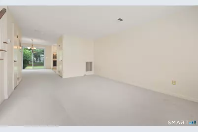 492 Dowd Avenue #492, Canton, CT 06019 - Photo 5