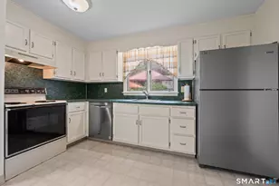 492 Dowd Ave, Canton, CT 06019 - Photo 9