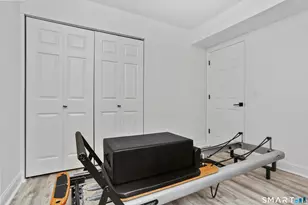22 Rowayton Woods Dr, Norwalk, CT 06854 - Photo 9