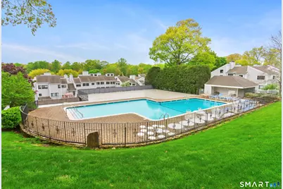22 Rowayton Woods Drive #22, Norwalk, CT 06854 - Photo 3