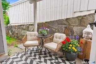 22 Rowayton Woods Dr, Norwalk, CT 06854 - Photo 15