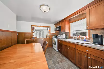 88 Carver Street, Waterbury, CT 06708 - Photo 9