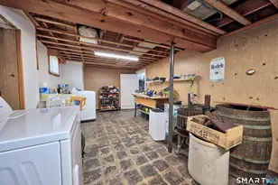 88 Carver St, Waterbury, CT 06708 - Photo 31