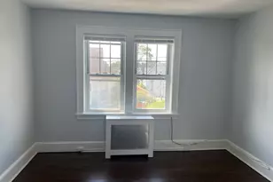 24 Circular Ave, Bridgeport, CT 06605 - Photo 15