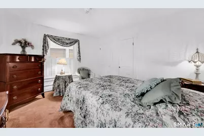 108 Pleasant Street, Torrington, CT 06790 - Photo 27