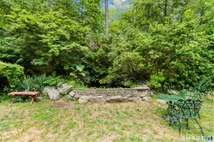 64 Round Hill Dr, Stamford, CT 06903 - Photo 35