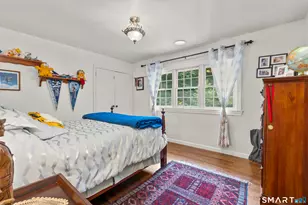 64 Round Hill Dr, Stamford, CT 06903 - Photo 25