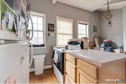 183 Sugar Street #B, Newtown, CT 06470 - Photo 3