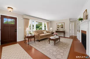 45 Woodridge Cir, Trumbull, CT 06611 - Photo 5