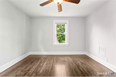 36 Churchill Street, Fairfield, CT 06824 - Photo 11