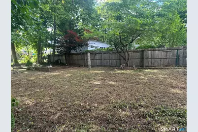 54 Paramount Avenue, Hamden, CT 06517 - Photo 13