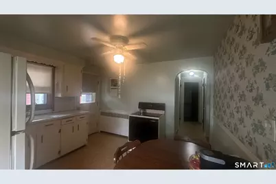 54 Paramount Avenue, Hamden, CT 06517 - Photo 3