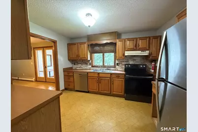 421 Modock Road, Putnam, CT 06260 - Photo 15