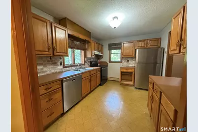 421 Modock Road, Putnam, CT 06260 - Photo 13