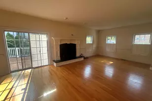 15 Tavern Rock Rd, Stratford, CT 06614 - Photo 9