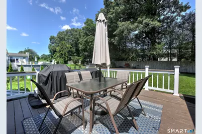 160 Tanglewood Drive, Hamden, CT 06518 - Photo 25