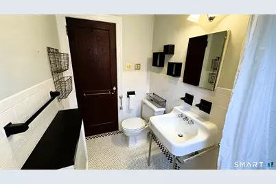 36 Somerset Street, West Hartford, CT 06110 - Photo 15