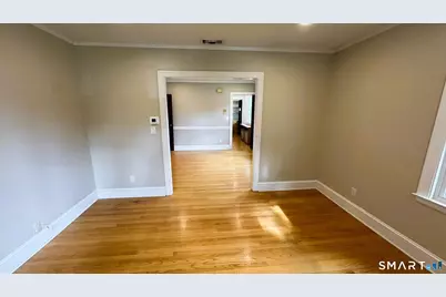 36 Somerset Street, West Hartford, CT 06110 - Photo 5