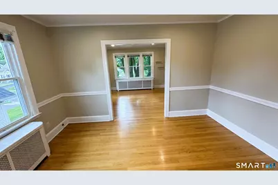 36 Somerset Street, West Hartford, CT 06110 - Photo 7