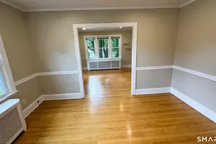 36 Somerset St, West Hartford, CT 06110 - Photo 7