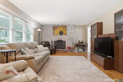 14 Larry Street, Norwich, CT 06360 - Photo 11