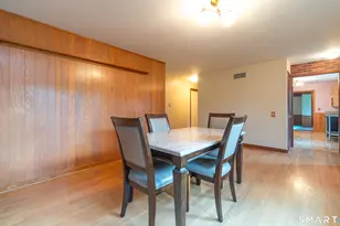 25 Lynn Dr, Wallingford, CT 06492 - Photo 7