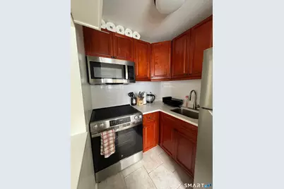 13 West Washington Avenue #15, Stamford, CT 06902 - Photo 9