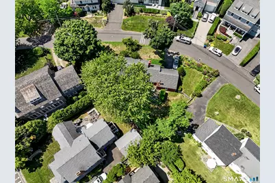 14 Meridian Road, Norwalk, CT 06853 - Photo 5