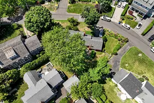 14 Meridian Rd, Norwalk, CT 06853 - Photo 5