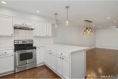 668 Glenbrook Road #17, Stamford, CT 06906 - Photo 3