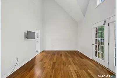 668 Glenbrook Road #17, Stamford, CT 06906 - Photo 13