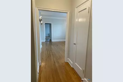 271 Greenwich Avenue #3D, Greenwich, CT 06830 - Photo 3