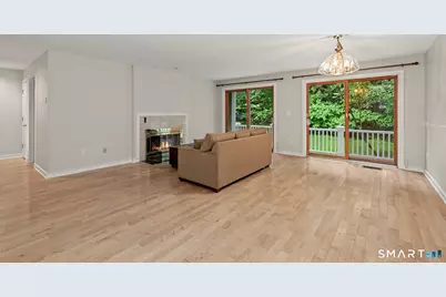 453 East Putnam Avenue #4G, Greenwich, CT 06807 - Photo 7