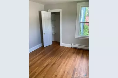 2010 Huntington Road, Stratford, CT 06614 - Photo 11